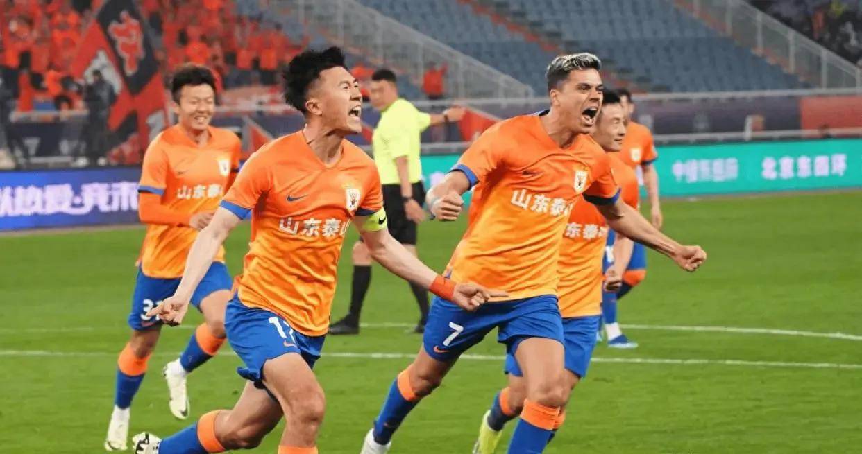 包含国际比赛日突围战来临，山东泰山围绕欧篮联豪取连胜，目标明确，资深球员宣示担当的词条