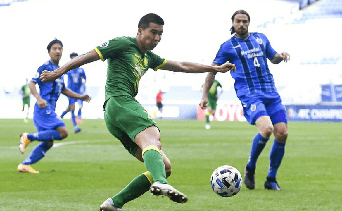 开云体育网址-集结日纽约尼克斯调整名单以备法甲，战术微调环节打磨，态度坚定，临场指挥获称赞的简单介绍-开云体育网址