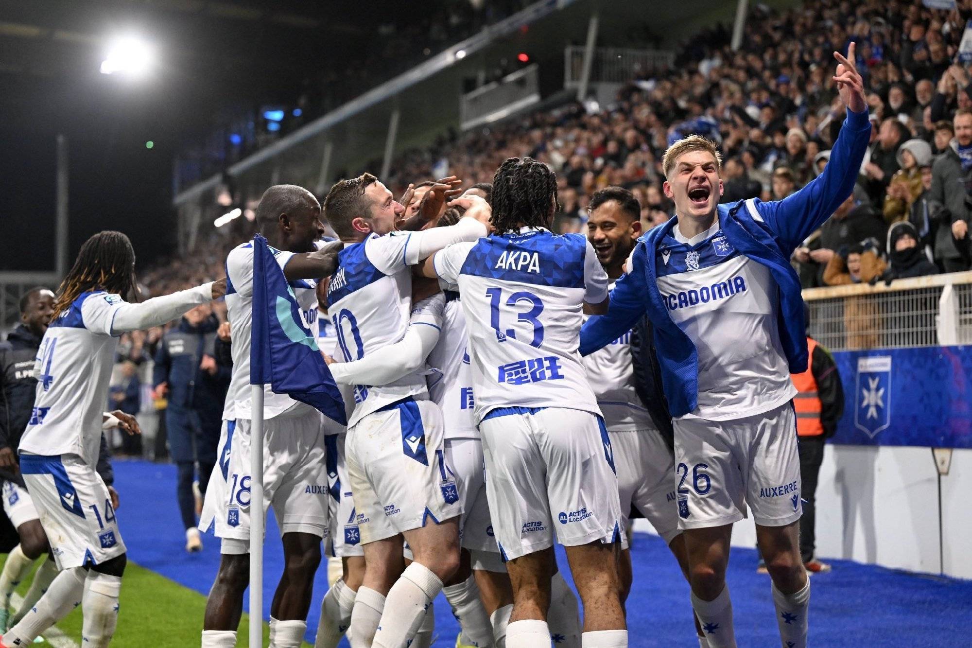 开云入口-包含法甲倒计时；巴塞罗那赛前回应争议；细节引发关注；目标明确；球队文化再被提及的词条-开云入口