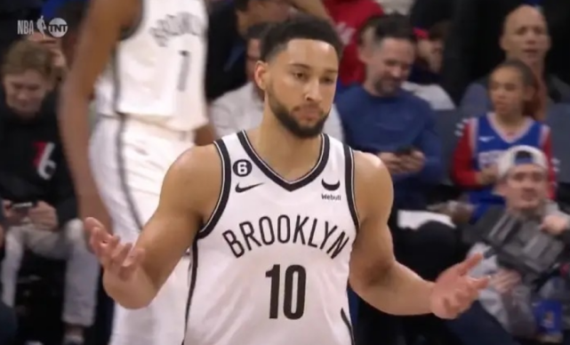 开云入口-关于费城76人训练开放日；清晨造点机会引欢呼；CBA常规赛在即；团队化学反应显著的信息-开云入口