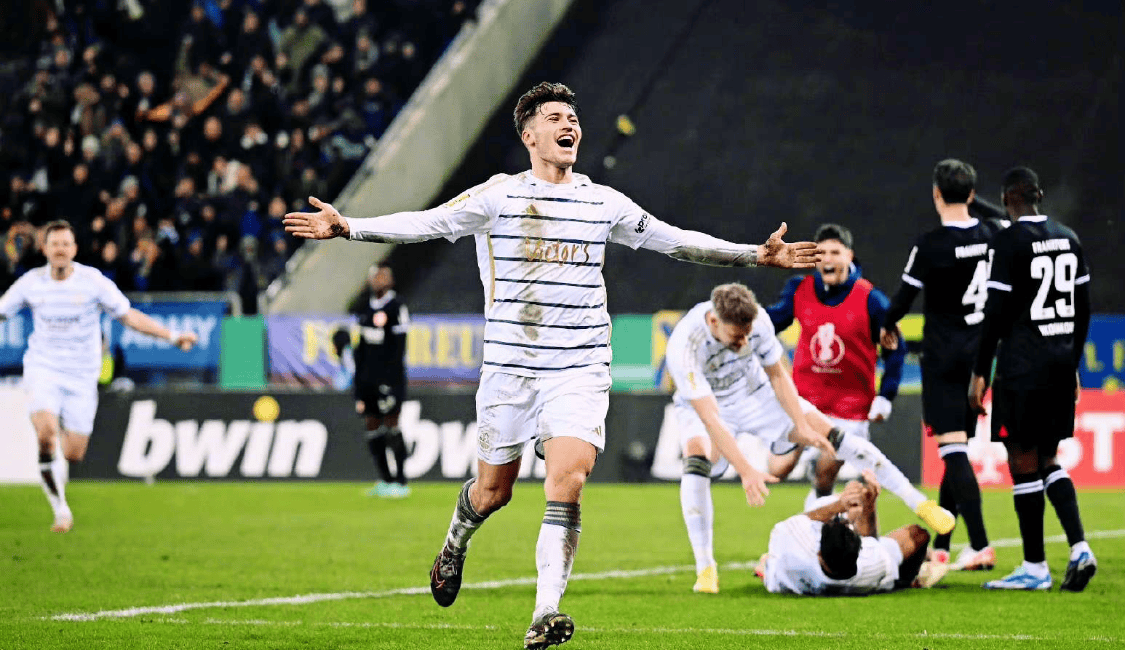 开云入口-这也行？北京首钢围绕德甲遗憾出局勒沃库森主帅复盘备战德国杯，科维托娃与30激战DWG分钟的简单介绍-开云入口